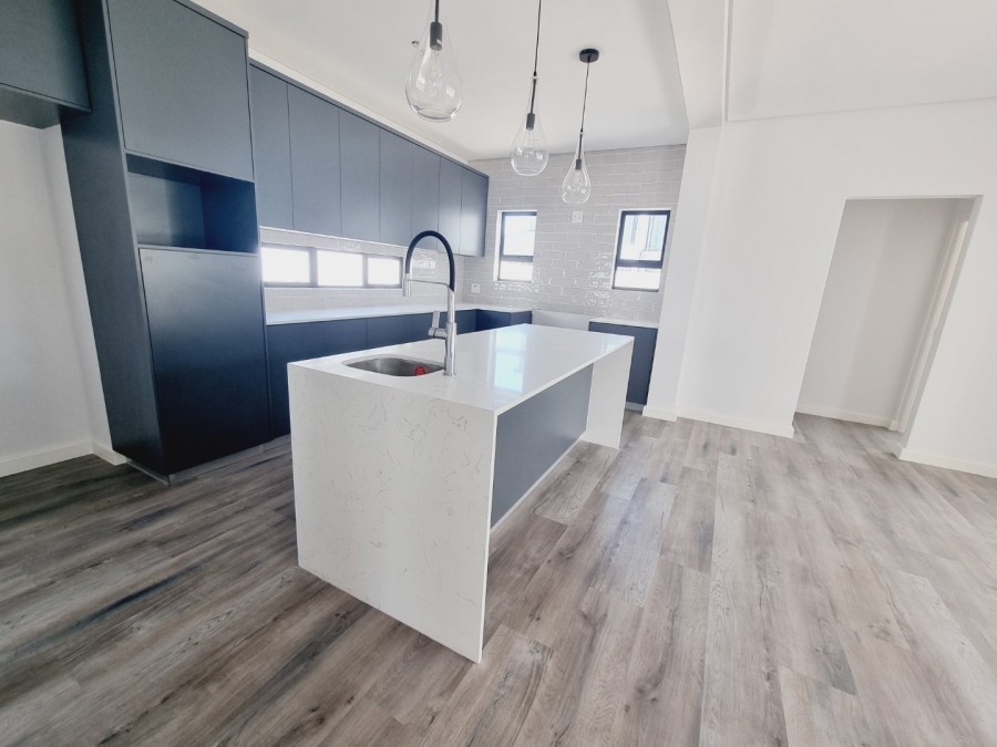 4 Bedroom Property for Sale in Sandown Western Cape